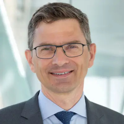 image of Dr. Arnar Geirsson